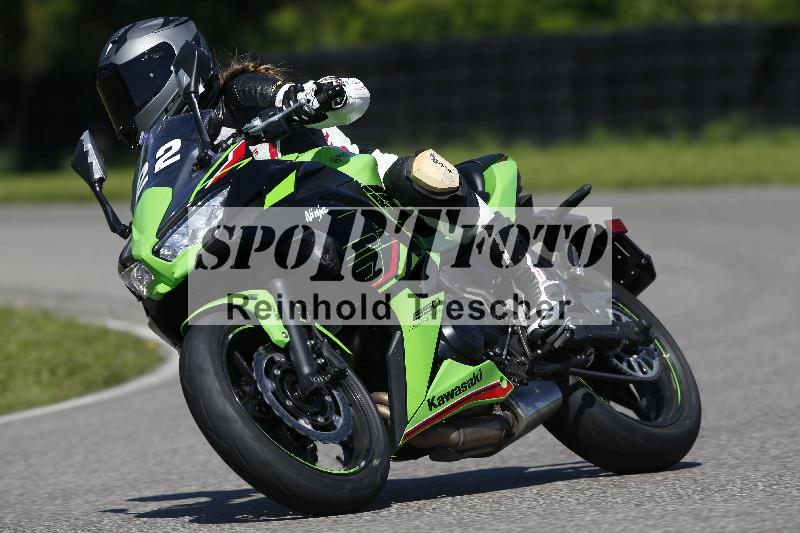 /Archiv-2024/29 12.06.2024 MOTO.CH Track Day ADR/Gruppe blau/22